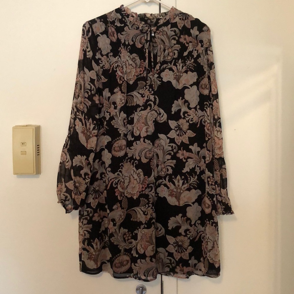 Loft Long Sleeve Dresd